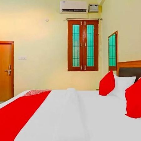 Kk Guest House Lucknow Esterno foto