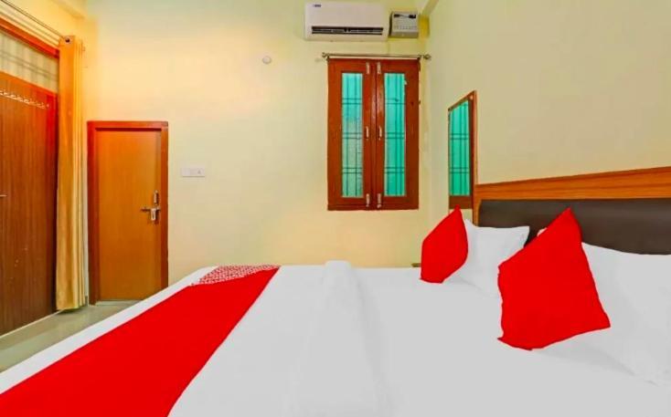 Kk Guest House Lucknow Esterno foto