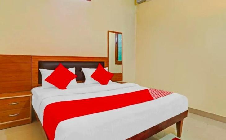 Kk Guest House Lucknow Esterno foto